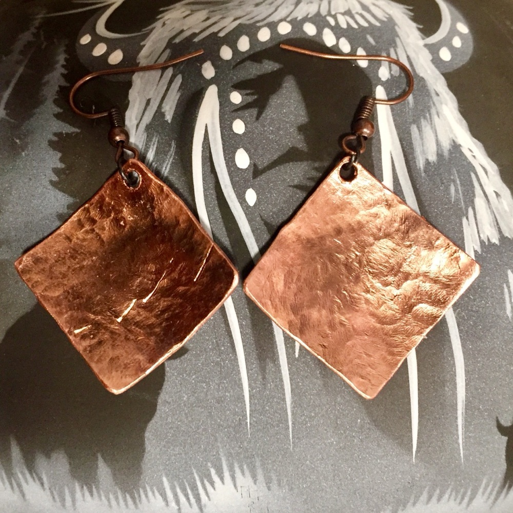 Handcrafted Polished Copper Diamond Shape Earrings - Picture 2 of 8